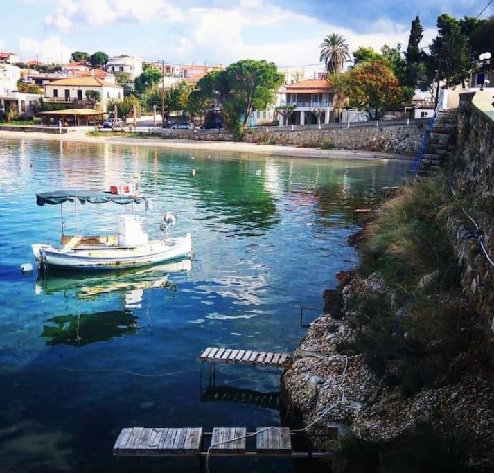 Κατοικία 80 Τ.Μ. Δίπλα Από Την Θάλασσα Στην Ελιά. Elia  Екстериор снимка